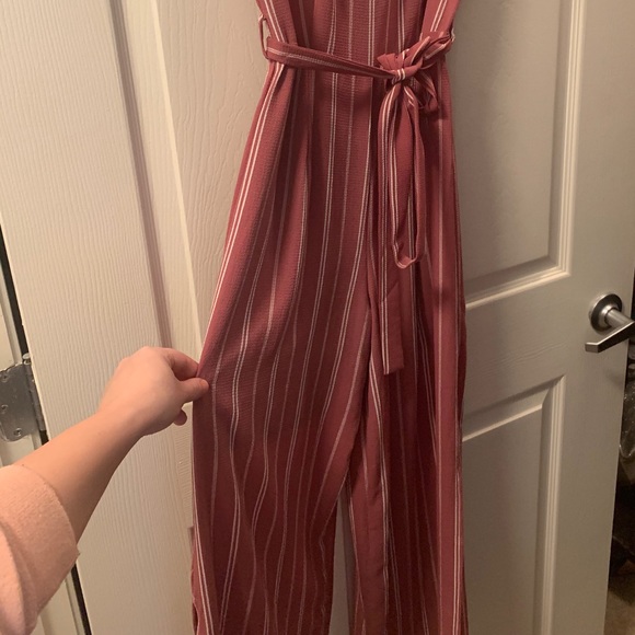 Mauve colored jumpsuit... never worn! - Picture 2 of 3